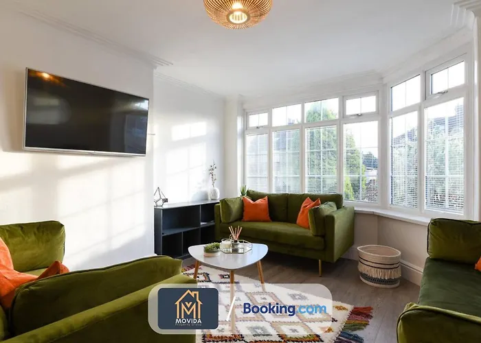 Casa vacanze Large Modern 6 Bedroom House By Movida Group Short Lets & Serviced With Games Leeds (West Yorkshire)